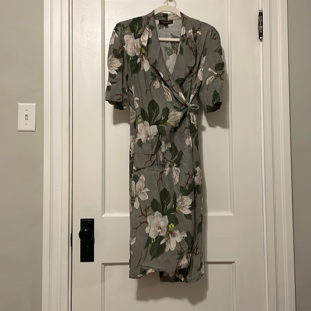 Trashy Diva Steel Magnolia Hepburn Robe, Size M